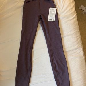 Lululemon leggings 28” NWT